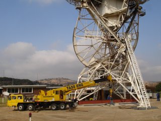 2010-06-10_placing_box_beam